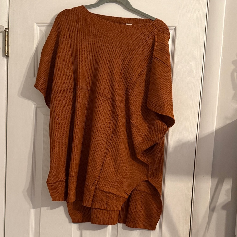 NWT Rust Orange Ribbed Knit short sleeve sweater